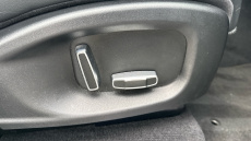 Jaguar F-Pace 2.0d Portfolio 5dr Auto AWD Diesel Estate